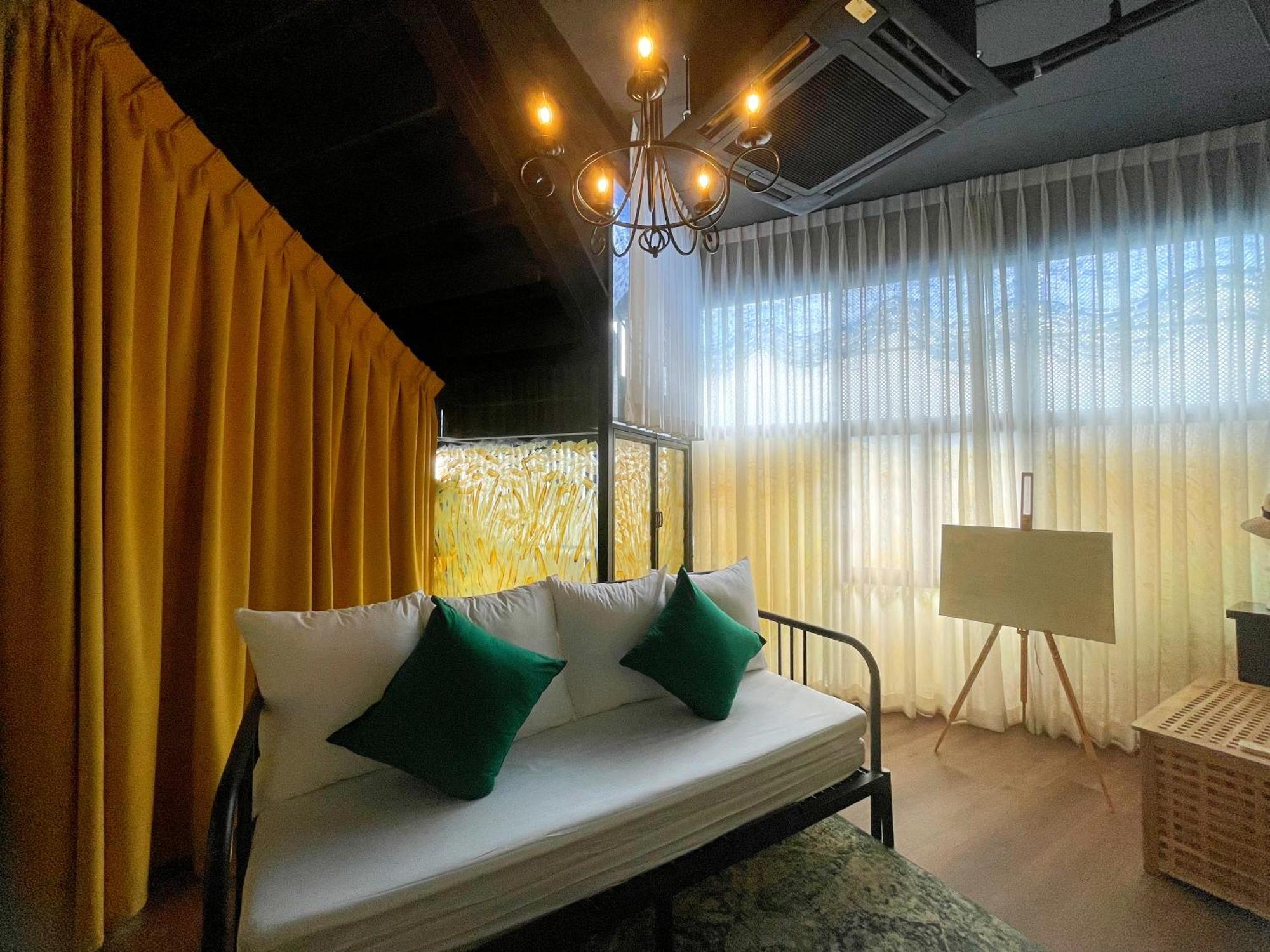Hotel Nights In A Box à Ban Muang  Chambre photo