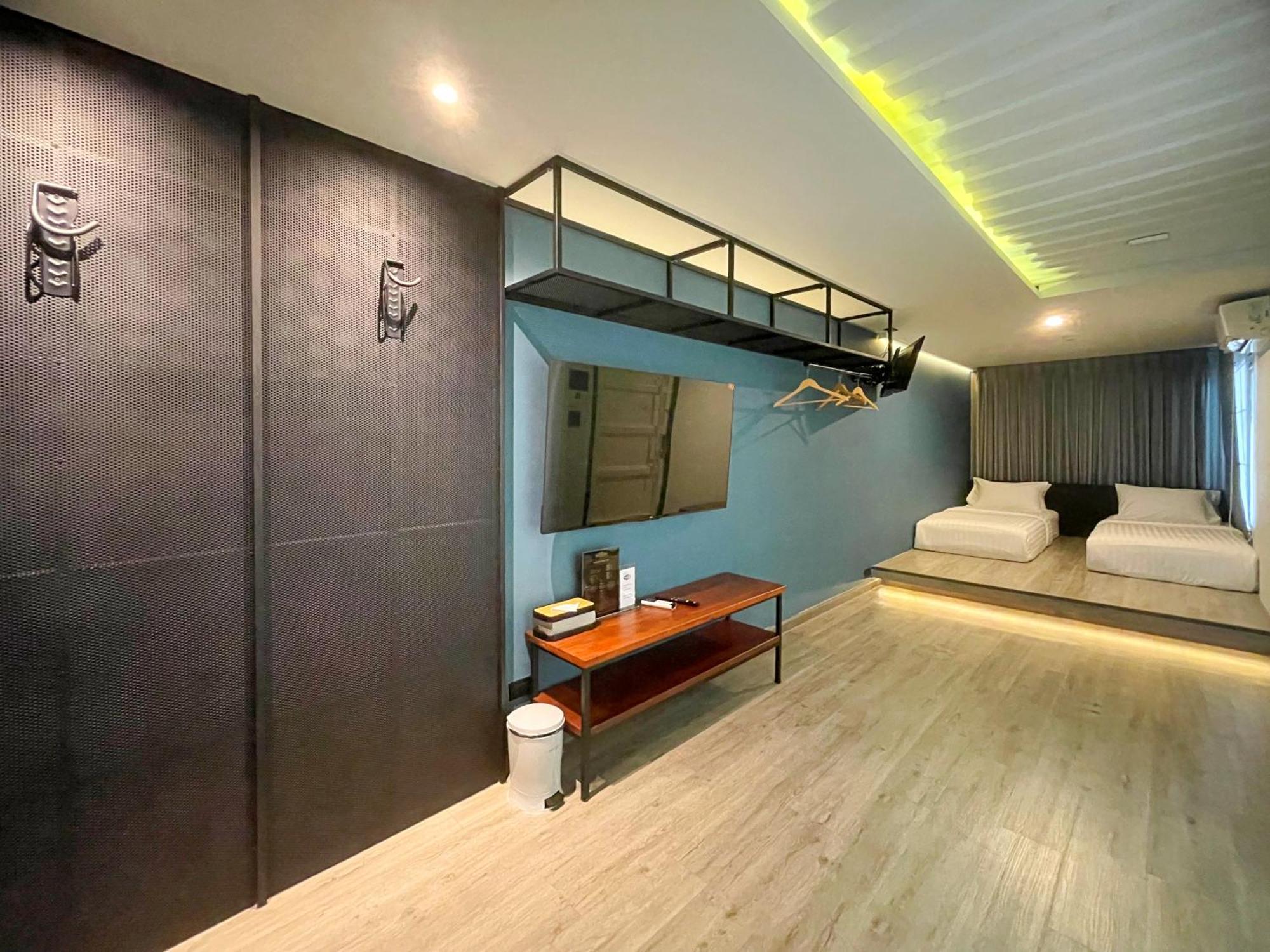 Hotel Nights In A Box à Ban Muang  Chambre photo
