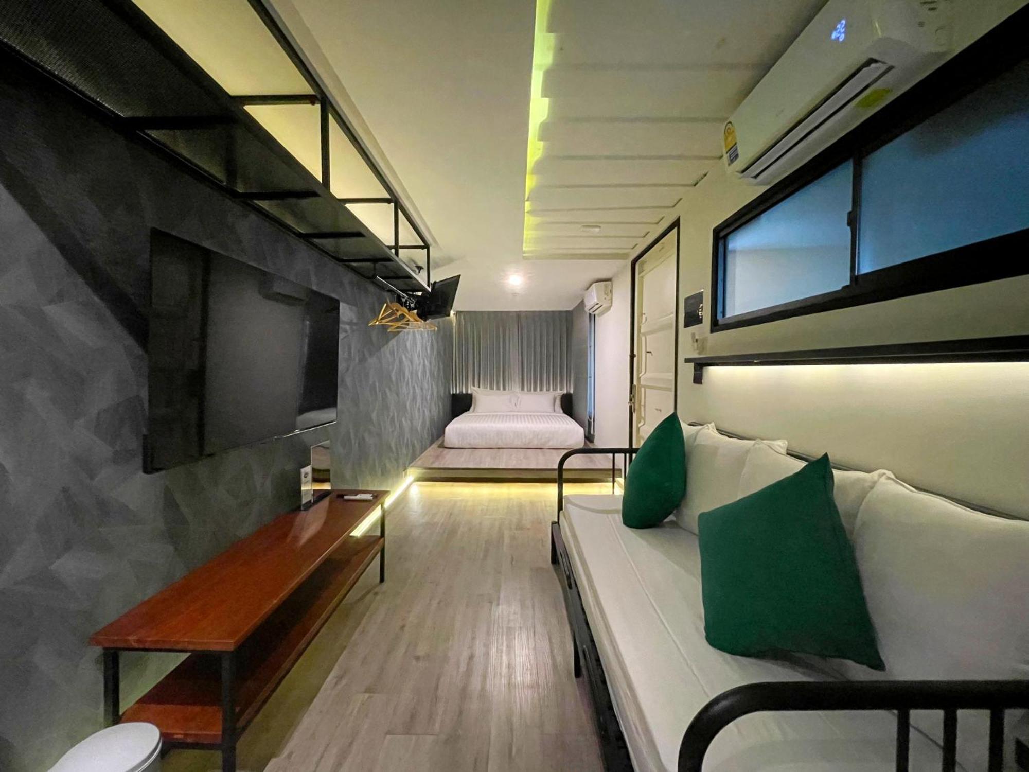 Hotel Nights In A Box à Ban Muang  Chambre photo
